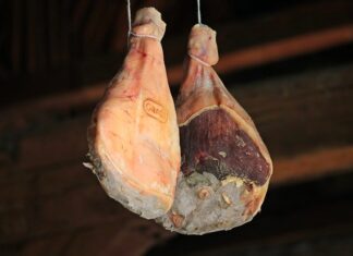 How to cook a ham How to cook a ham